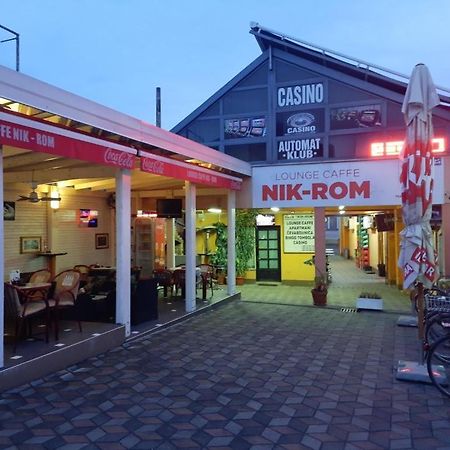 Apartman Nik-Rom Bosanska Gradiska Exteriér fotografie