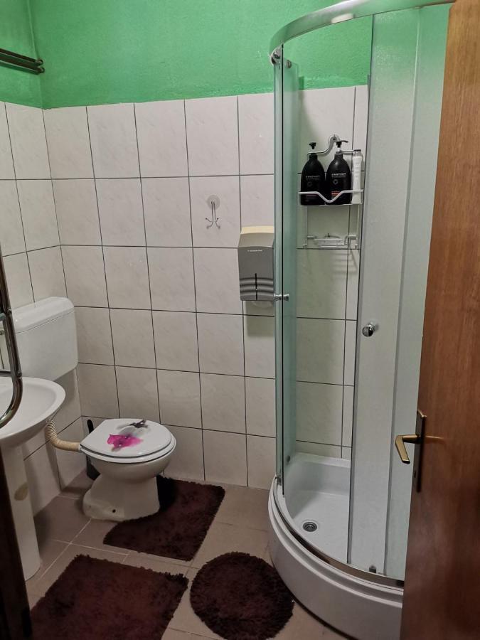 Apartman Nik-Rom Bosanska Gradiska Exteriér fotografie